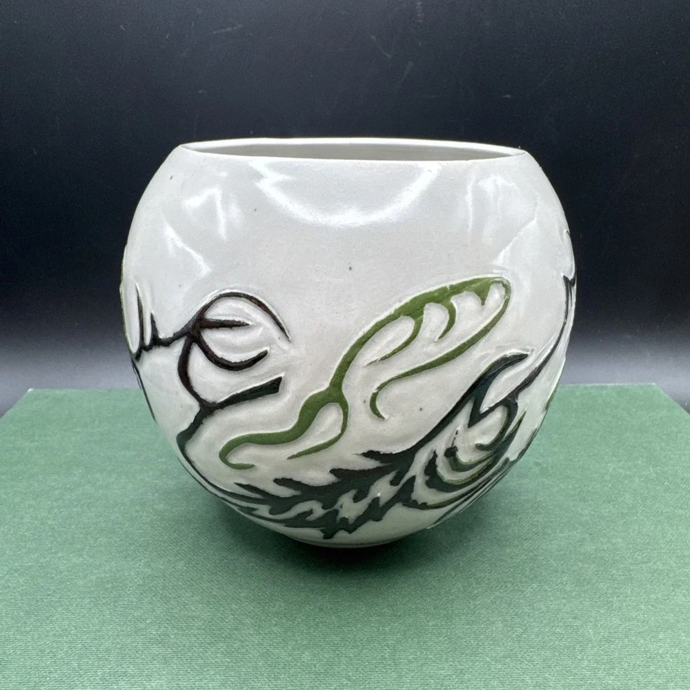 Studio Art Pottery Vase BF Gillen Incised Raised Black Green Abstract Design‎ 5